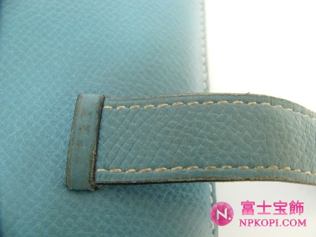 エルメスHERMES（エルメス）ベアン 二つ折長財布HERMES032803031